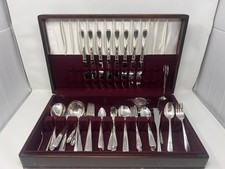 Vintage 1881 Rogers Oneida Melody Silverplate 72 Pc Flatware Set w/ Chest picture