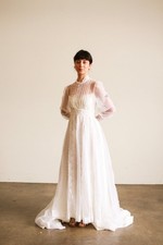 Vintage 60s 70s Alfred Angelo Bridallure Prairie Lace Wedding Dress 4 with veil picture