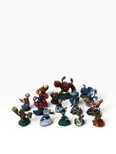 Skylanders Mix Lot Of 17 Pre Owned Use Nice Condition picture