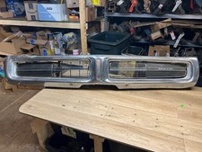1971 CHARGER R/T GRILLE GREAT DRIVER ONE BREAK NOT PITTED NOTE SHIPPING TERMS 72 picture