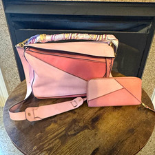 Loewe Women's Pink Colorblock Crossbody Bag w/ Detachable Strap & Zip Wallet picture