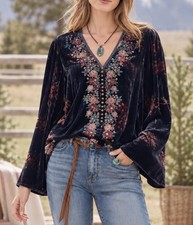 Sundance Silk Blend Velvet Embroidered Blouse Top M Boho Bell Sleeve picture