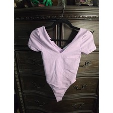 Dynamic Los Angeles Lavender V-Neck Short Sleeve Bodysuit Purple picture