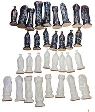 Vtg Duncan Mold Iridescent Ceramic Chess Set Medieval 32 Pc Black White Luster picture