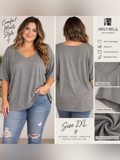 Cotton-Blend V-Neck Relaxed Tee - Gray, 2XL picture