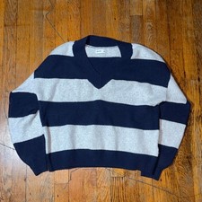 Hollister-co Women's Navy and Blue Hoodie picture