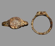 Crusader Period Iron Signet Ring, Jerusalem Find, Circa 12th–13th Century AD. picture