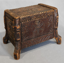 Antique Tramp Art Box 1934 Signed Paul Venuto Chip Carved Folk Art hand made picture