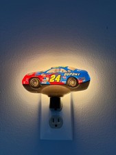 Vintage Jeff Gordon #24 DuPont NASCAR Night Light Race Car Working picture