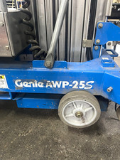 Genie AWP-25S Vertical Mast Lift Electric Towable/Trailer Mounted 1997 picture