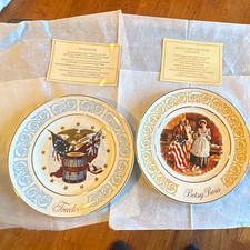 Avon Set of 2 Betsy Ross Collector Plates Patriot Flagmaker & Freedom 1973 picture