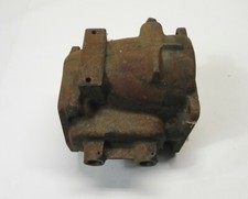 1940s-50s STUDEBAKER, WILLYS, KAISER+ | *NOS* TRANSMISSION HOUSING (BORGWARNER)  picture