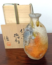 Japanese Shigaraki Ware Pottery Tokkuri Sake Bottle with Box by Wataru Watanabe picture