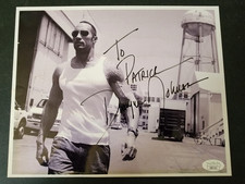 Dwayne The Rock Johnson Signed Auto 8x10 Autograph Photo JSA LOA RARE Actor WWE picture