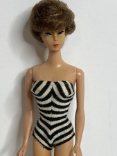 RARE VINTAGE BROWNETTE 1961 BUBBLE CUT BARBIE DOLL picture