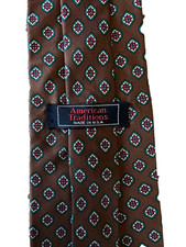 American Traditions 100% Italian Silk Foulard Geometric Men's Tie Brown 58