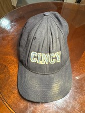 Vintage Adjustable Black Baseball Cap With Embroidered 