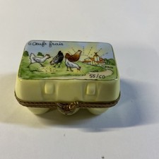 Vintage Rochard Limoges Porcelain Egg Carton with 6 Porcelain Eggs Peint Mein picture