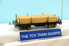 LIONEL NO 511? STANDARD GAUGE METAL FLATCAR WITH LUMBER LOAD. EXC COND - NO BOX. picture