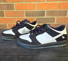 Nike SB Dunk Low Pro x Jeff Staple Panda Pigeon Black/White/Green picture