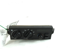 1996-1998 Jeep Grand Cherokee Automatic A/C Heat Climate Temperature Control OEM picture