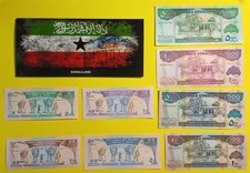 SOMALILAND SOMALIA  Full Set 8 banknotes   5-5000 Shillings   UNC in the booklet picture