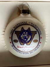 Vintage 1991 Washington Huskies Football National Championship Glass Ornament picture
