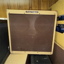 Peavey Classic 50 50W 4x10 Vacuum Tube 2-Channel Combo Amp for Guitar picture