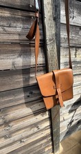 Alfred Dunhill Shoulder Bag Leather picture
