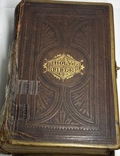 ANTIQUE 18c HOLY BIBLE GEORGE EYRE and WILLIAM SPOTTISWOODE Gilt Edges, English picture
