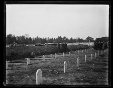 Photo:Cemetery 1923 Graveside Service Military Cemetery Crowds Flags picture