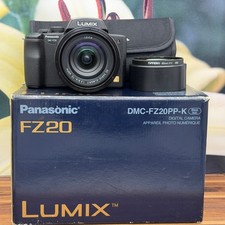 Nice Panasonic Lumix DMC-FZ20 Black CIB Vintage Digital Camera Filter Kit TESTED picture