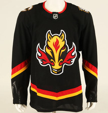 Calgary Flames Team Issued Fanatics Authentic Pro Blasty Jersey FAP Size 56 NWT picture