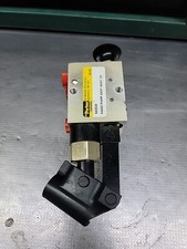 Parker Oildyne Hand Pump Assy 4way 2s picture