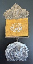 1912 Ladies of the GAR 46th National Encampment Delegate Bear Badge Los Angeles picture