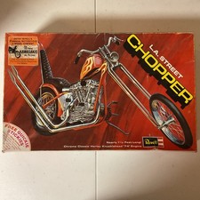 Vintage 1971 Revell L.A. Street Chopper Classic 1/8 Model - Open Box Complete picture