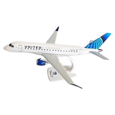 PPC United Express Republic Embraer ERJ-170 N753YX Desk Top Display 1/100 Model picture