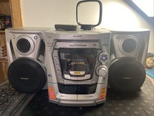 Vintage Panasonic Stereo System SA-AK200 with Bi-Amp Speakers 5 CD Changer  picture