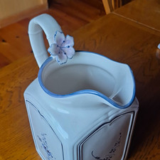 Villeroy & Boch Vieux Luxembourg Charm Country 730ml Ceramic Floral Pitcher picture