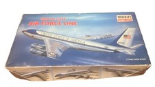 Boeing USAF VC-137C Air Force One Minicraft Model Kits~1/144th Super Scale picture