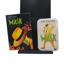 Vintage 1994 Jim Carrey The Mask Promo Pinback Button Set of 2 picture