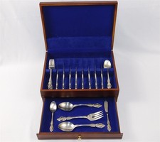 29 Pcs Vintage Oneida Renoir Pembrooke Stainless Flatware Set picture