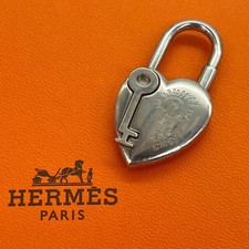HERMES Cadena 2004 Heart Silver Padlock Bag Charm Key Motif Limited Authentic picture