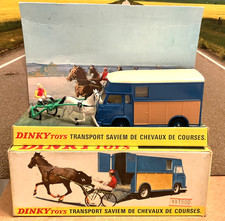 1959 DINKY  Meccano Triang France 571 TRANSPORT SAVIEM DE CHEVAUX DE COURSES picture