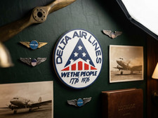 Delta Air Lines Bicentennial 1776–1976 We The People 3D  Wall Shelf Desk Sign picture