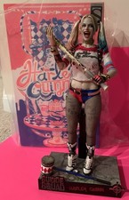 Hot Toys 1/6 Harley Quinn Sideshow Exclusive Figure Notes in the Description  picture
