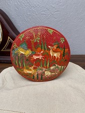 Kashmiri Hand Painted Jungle Lacquered Papier Mache Octagon shaped Trinket Box picture