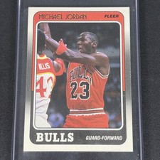 1988-89 Fleer Michael Jordan #17 NM/MT picture