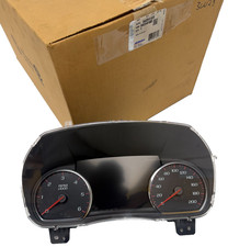 OEM 2016 Sierra Yukon Tahoe Silverado Speedometer Cluster KPH 84254169 picture