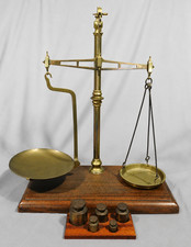 Antique W&T Avery Brass Balance Scale Birmingham England c1900 Weights mahogany picture
